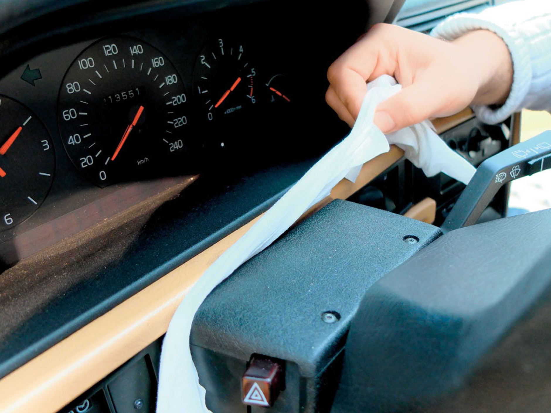 Pielęgnacja plastików - Wyczyść i nabłyszcz