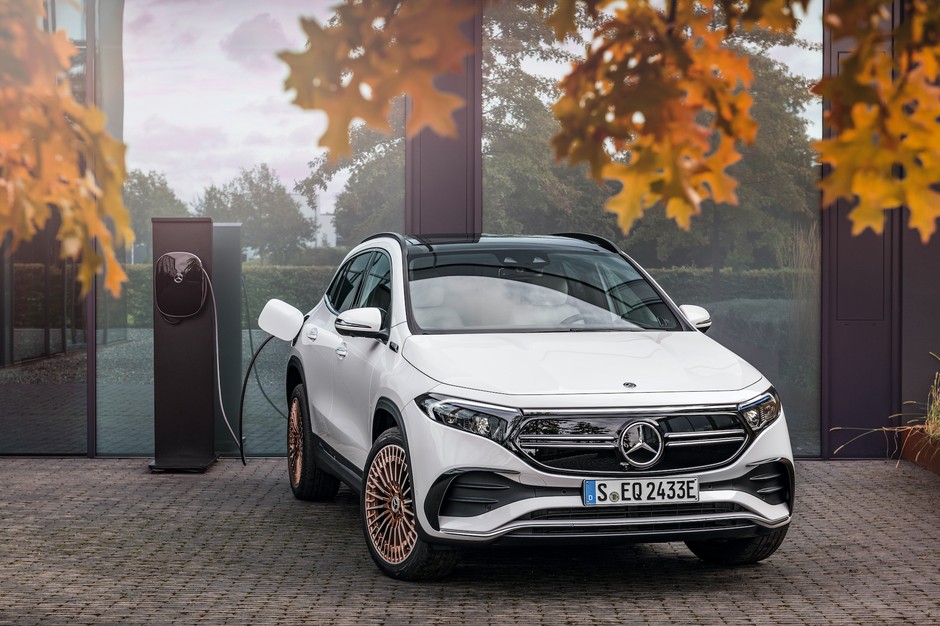 Mercedes EQA