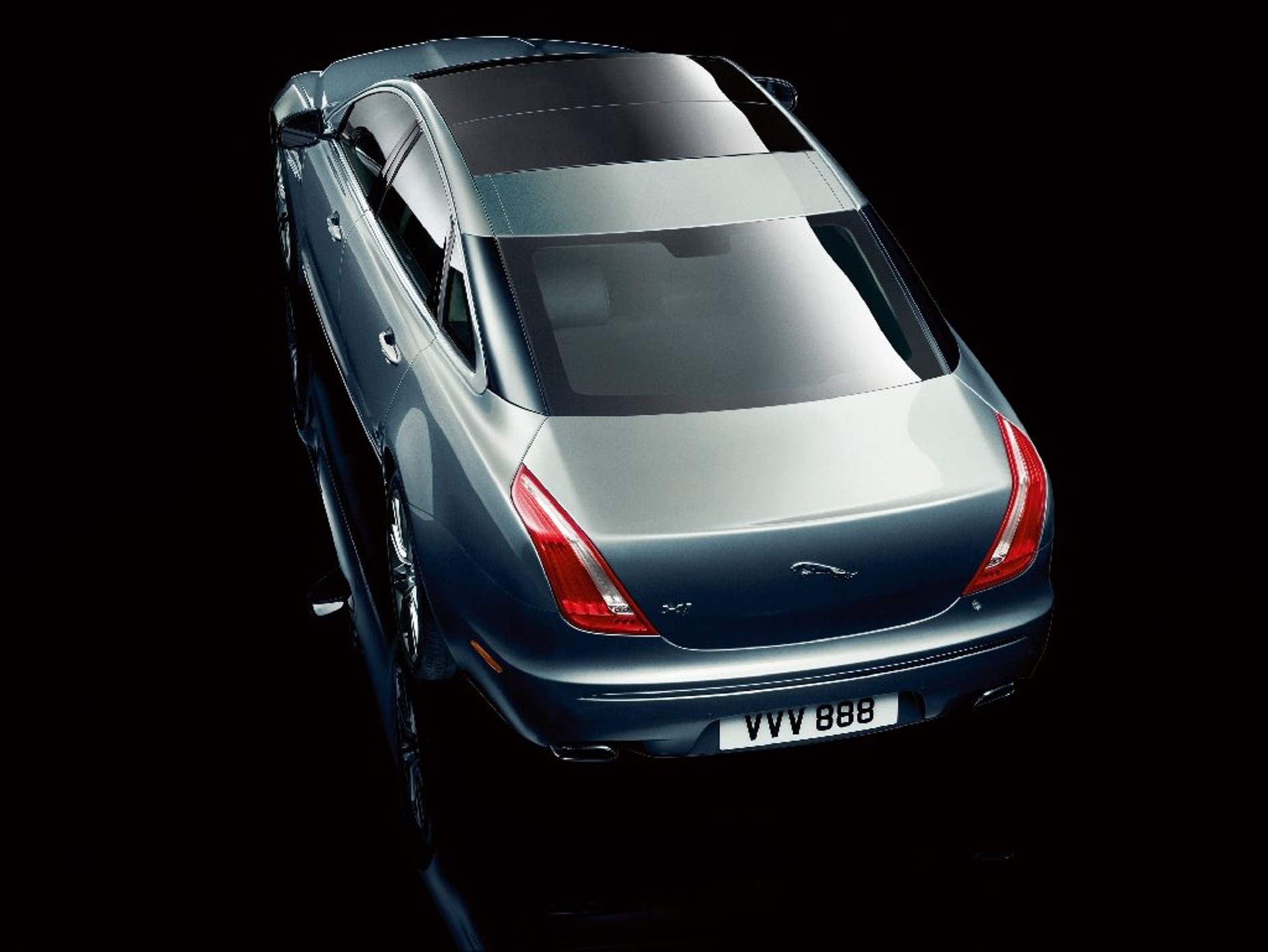 Jaguar XJ - Nowy model zadebiutuje na polskim rynku już na początku przyszłego roku