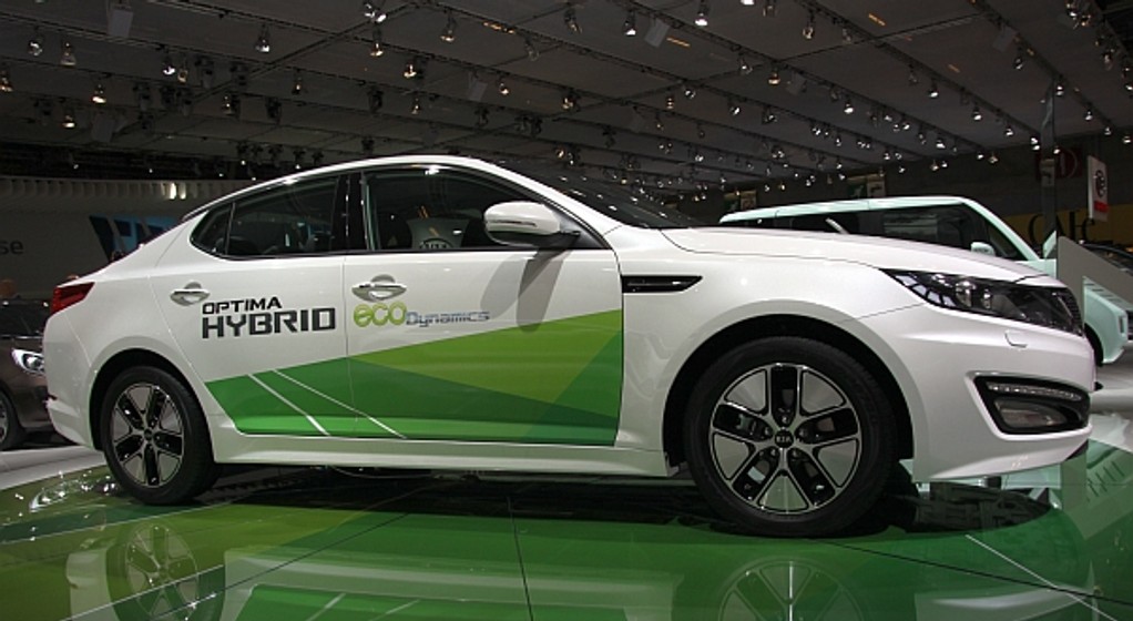 Kia Optima Hybrid (Paryż 2012)