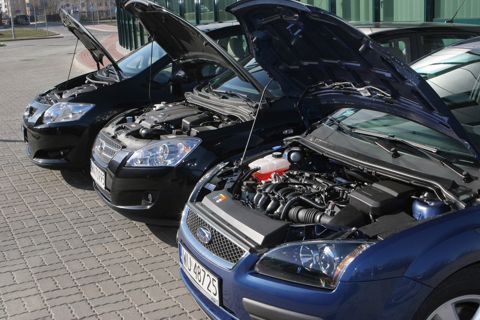 Ford Focus kontra Kia ceed i Toyota Auris: czy każdy sposób na oszczędzanie jest dobry?