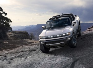 Nowy GMC Hummer EV – bestia na prąd