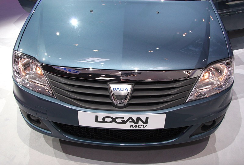 Paryż 2008: Dacia Logan MCV – nowa twarz dla kombi (wideo)