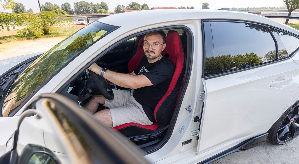 Pierwsza jazda nową Hondą Civic Type R