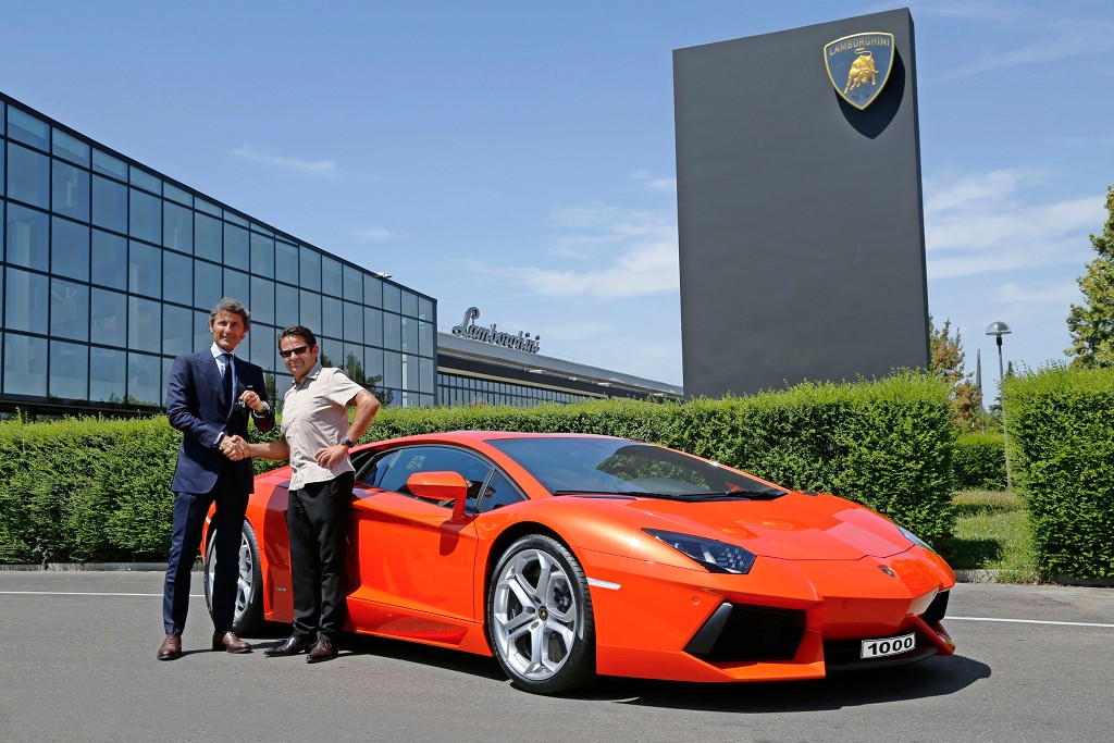 Lamborghini Aventador jak ciepłe bułeczki