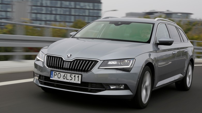 Skoda Superb Combi 2.0 TDI:190 KM (9)