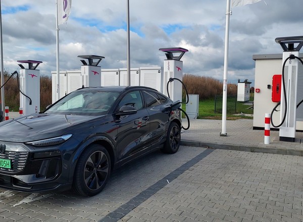 Elektrykiem przez całą Polskę. 
Z Helu do Zakopanego w jeden dzień