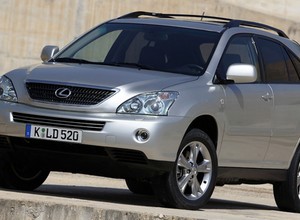 Do kupienia Lexus RX 400h z przebiegiem prawie 750 tys. km – a mówiliśmy, że hybrydy się nie psują!
