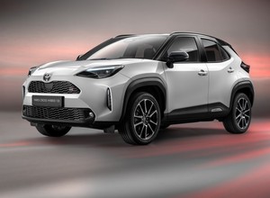 Toyota Yaris Cross będzie miała lepszą hybrydę. To jeden z bestsellerów w Polsce