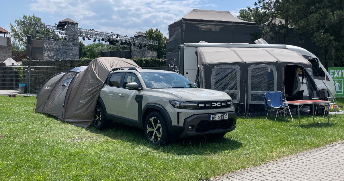 Dacia Duster z pakietem Sleep na festiwalu Colours of Ostrava 2025