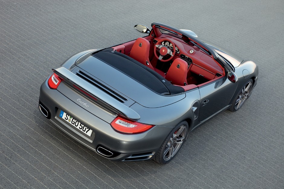 Porsche 911 Turbo Coupe - Inteligentna moc