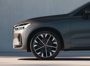 Sprawdzamy ceny Volvo XC60 w 2025 r. Szwedzki SUV znowu się świetnie sprzedaje