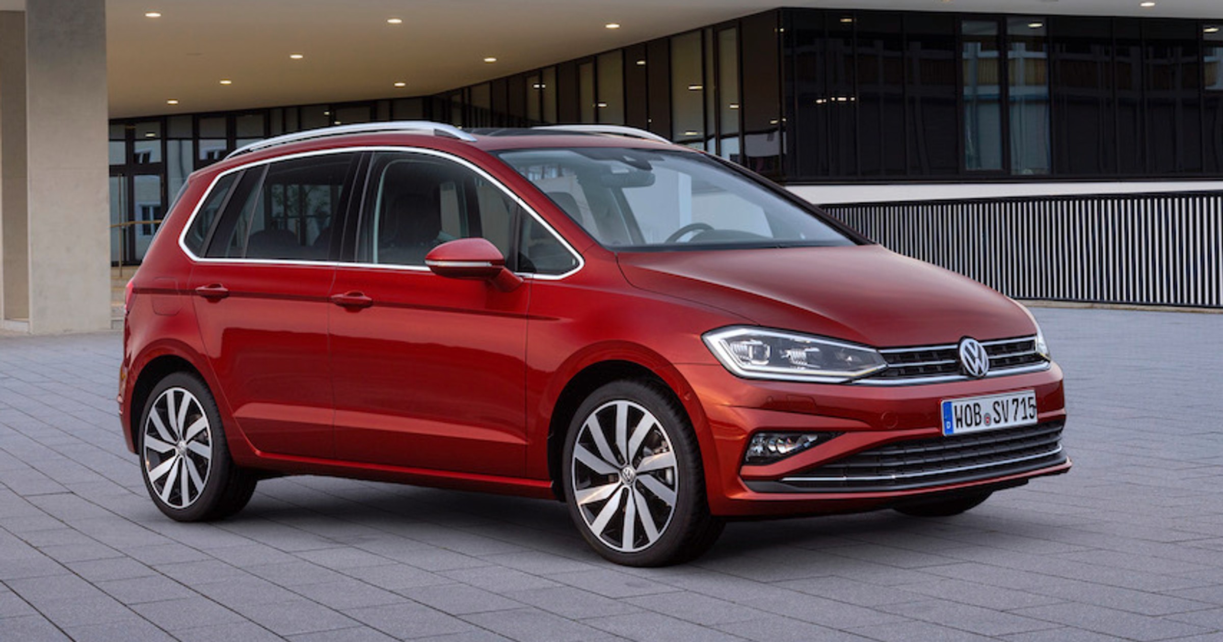 VW Golf Sportsvan po face liftingu