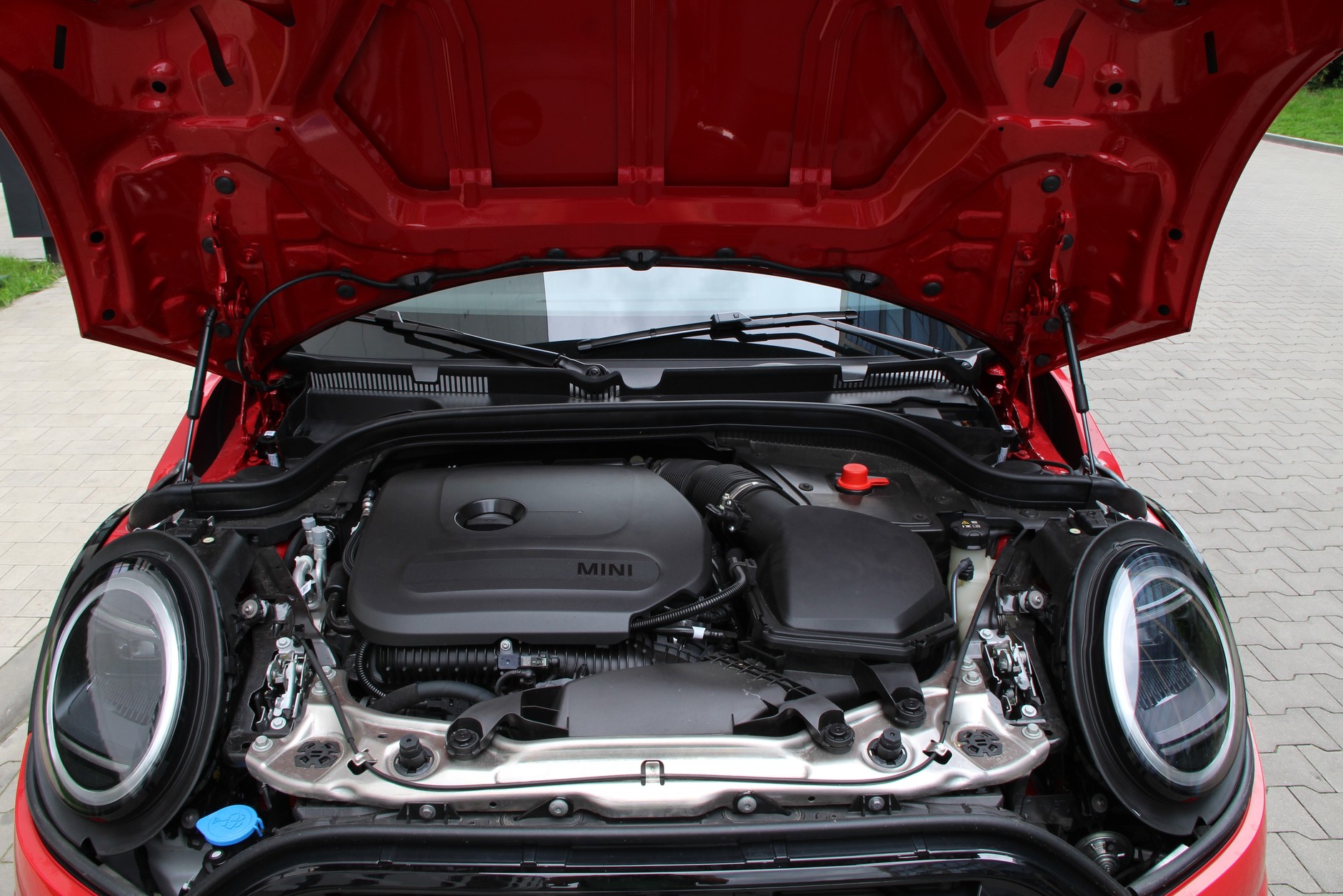 MINI John Cooper Works Cabrio