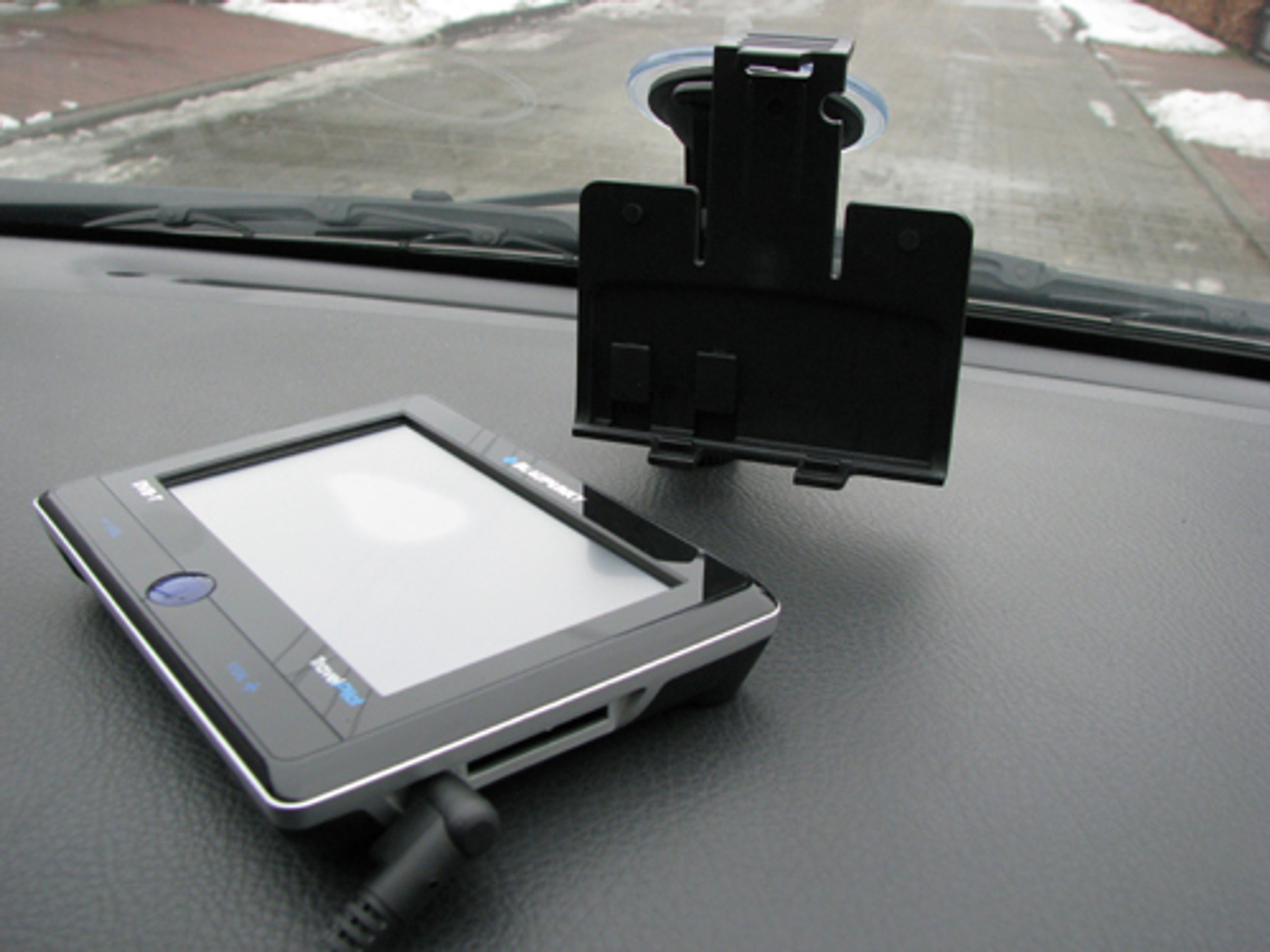 Wideonawigacja Travel Pilot 700 - Teraz zawsze trafisz do celu