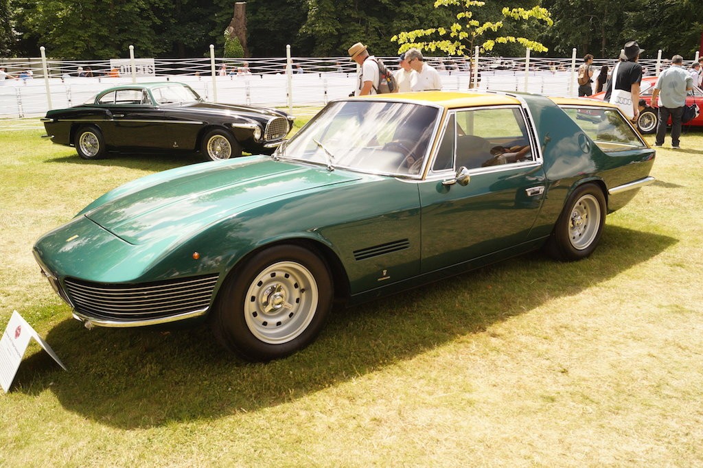 Ferrari 330 GT Vignale Shooting Break z 1965 r. Właściciel Jay Kay – muzyk z zespołu Jamiroquai