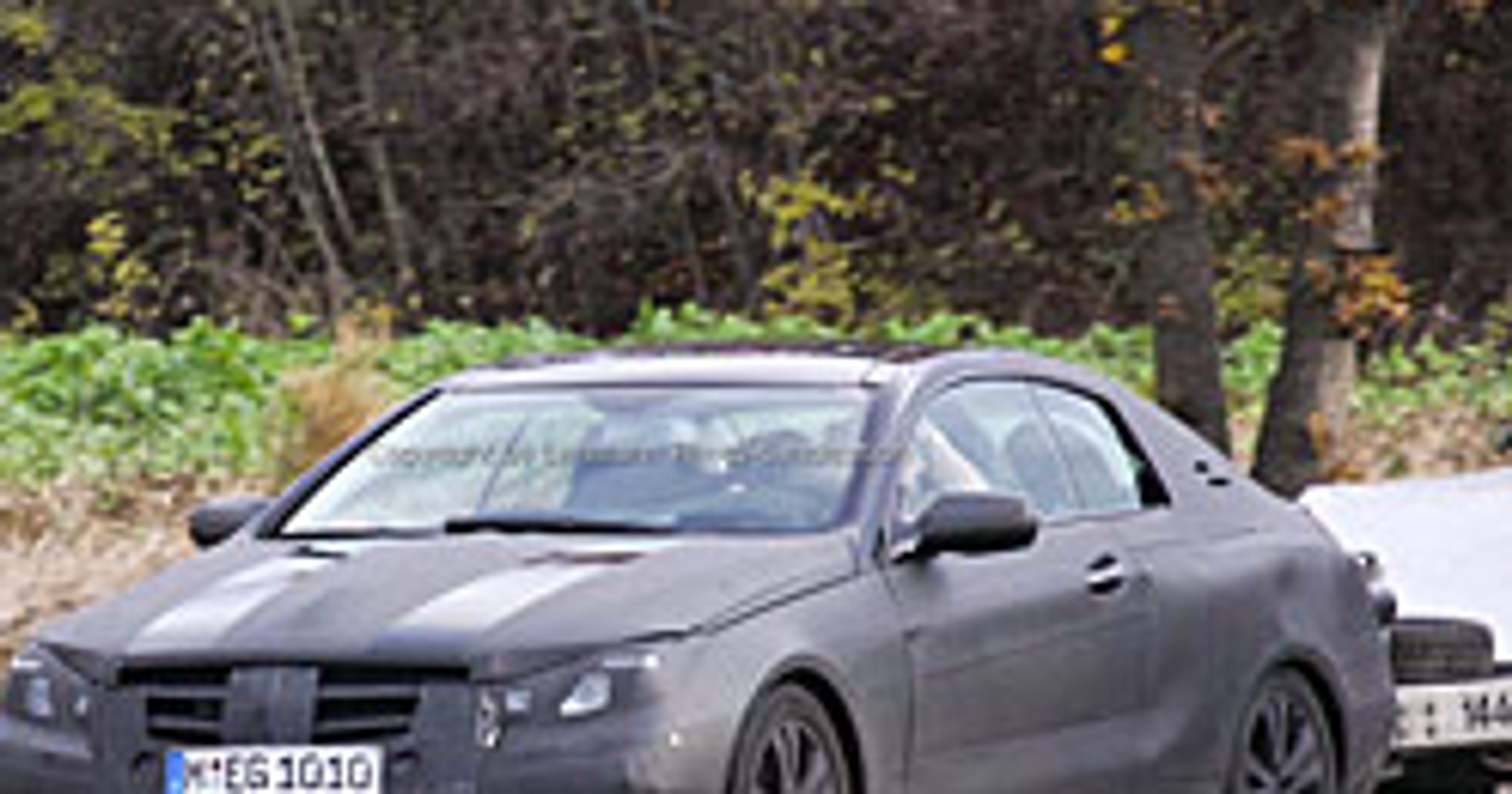 Zdjęcia szpiegowskie: Nowy Mercedes-Benz CLK – konkurent BMW 3 i Audi A5