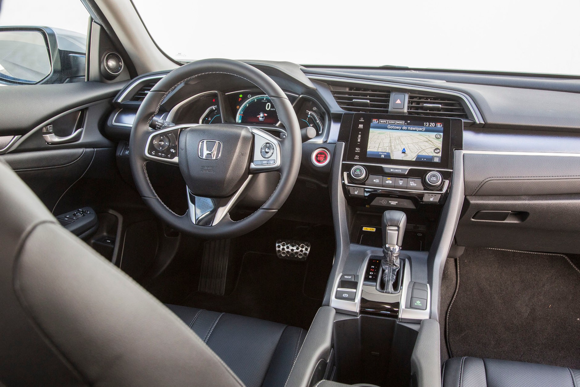 Honda Civic 1.5 VTEC Turbo - sedan z najlepszym CVT na rynku