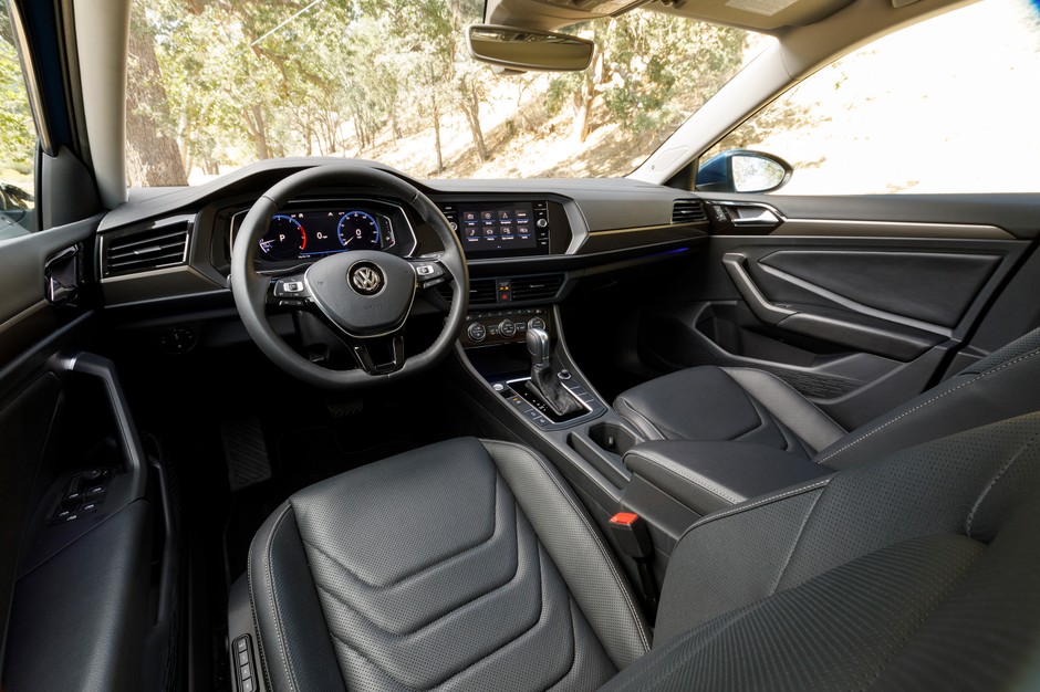 Volkswagen Jetta 2019. We wnętrzu jedną z opcji są cyfrowe zegary
