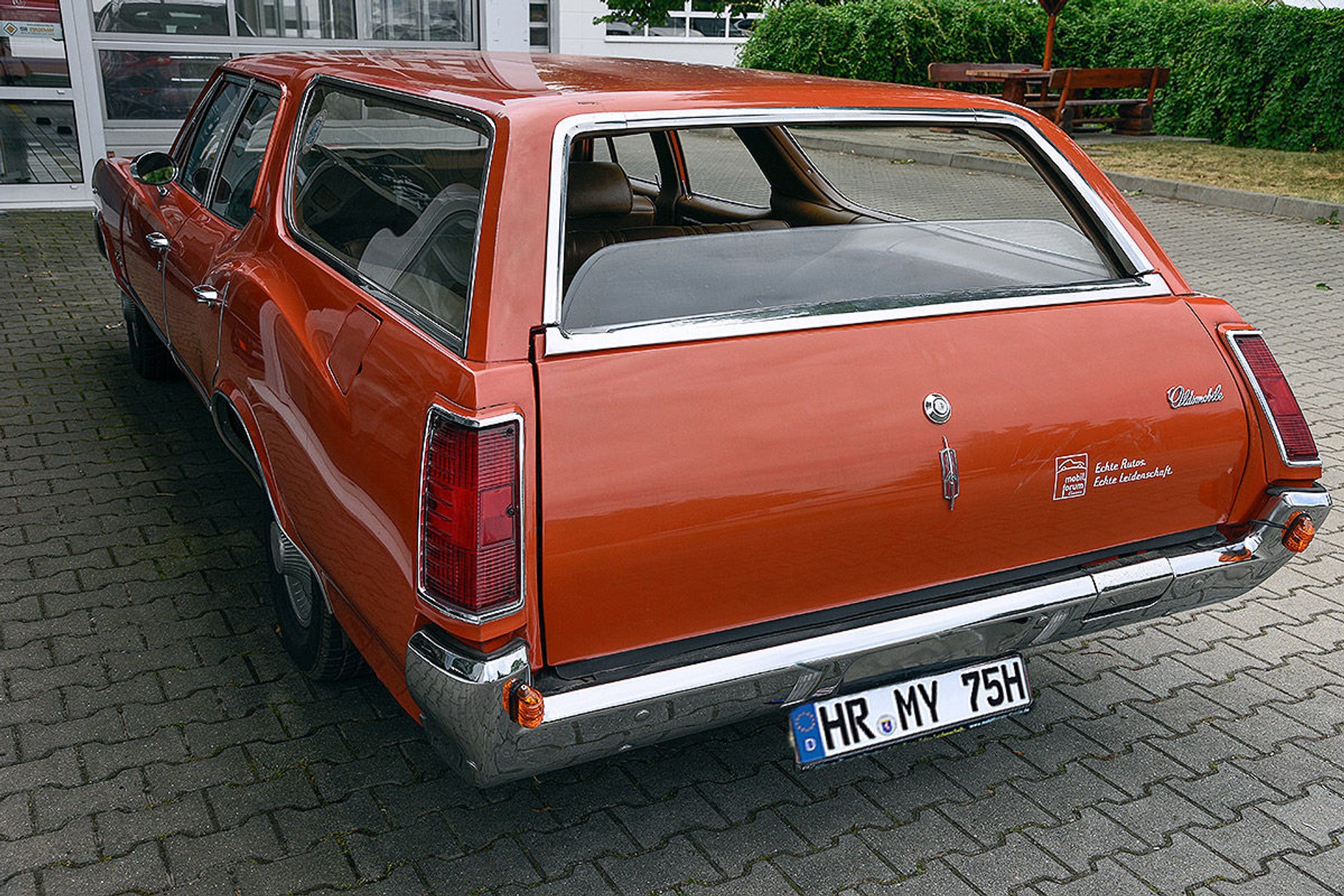 Oldsmobile Cutlass Cruiser