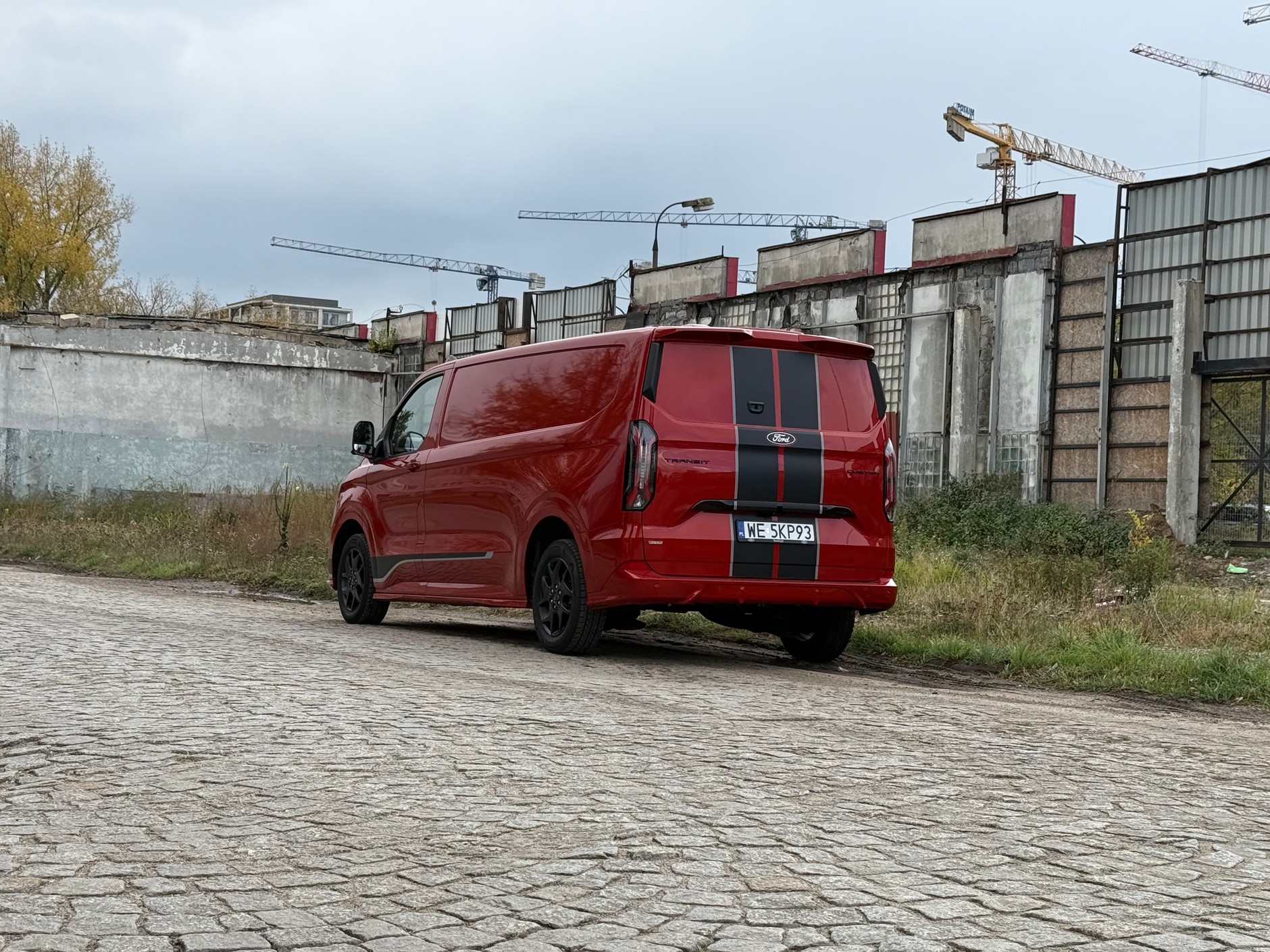 Ford Transit Custom plug-in