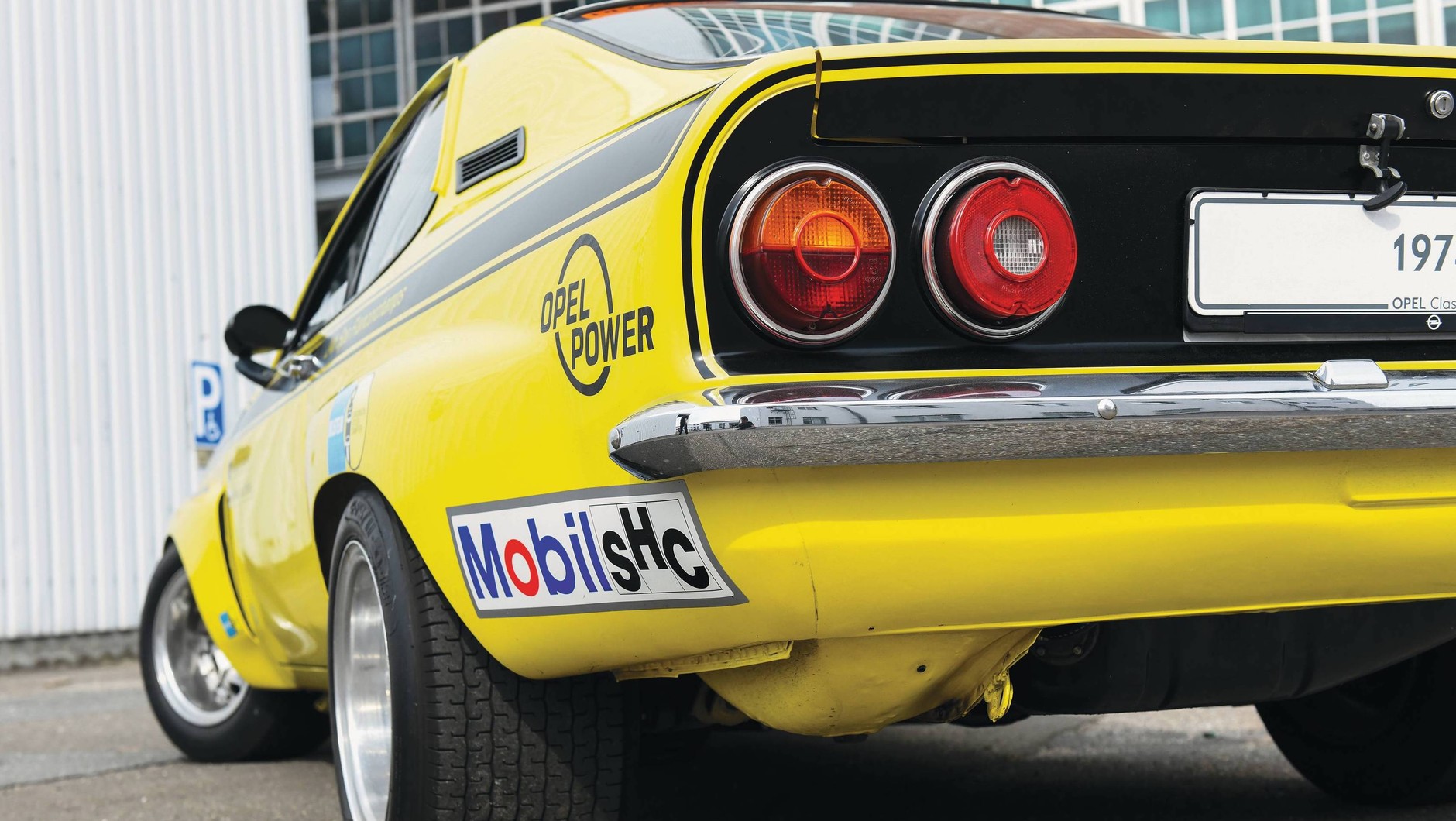 Wyścigowy Opel Manta A od Irmschera