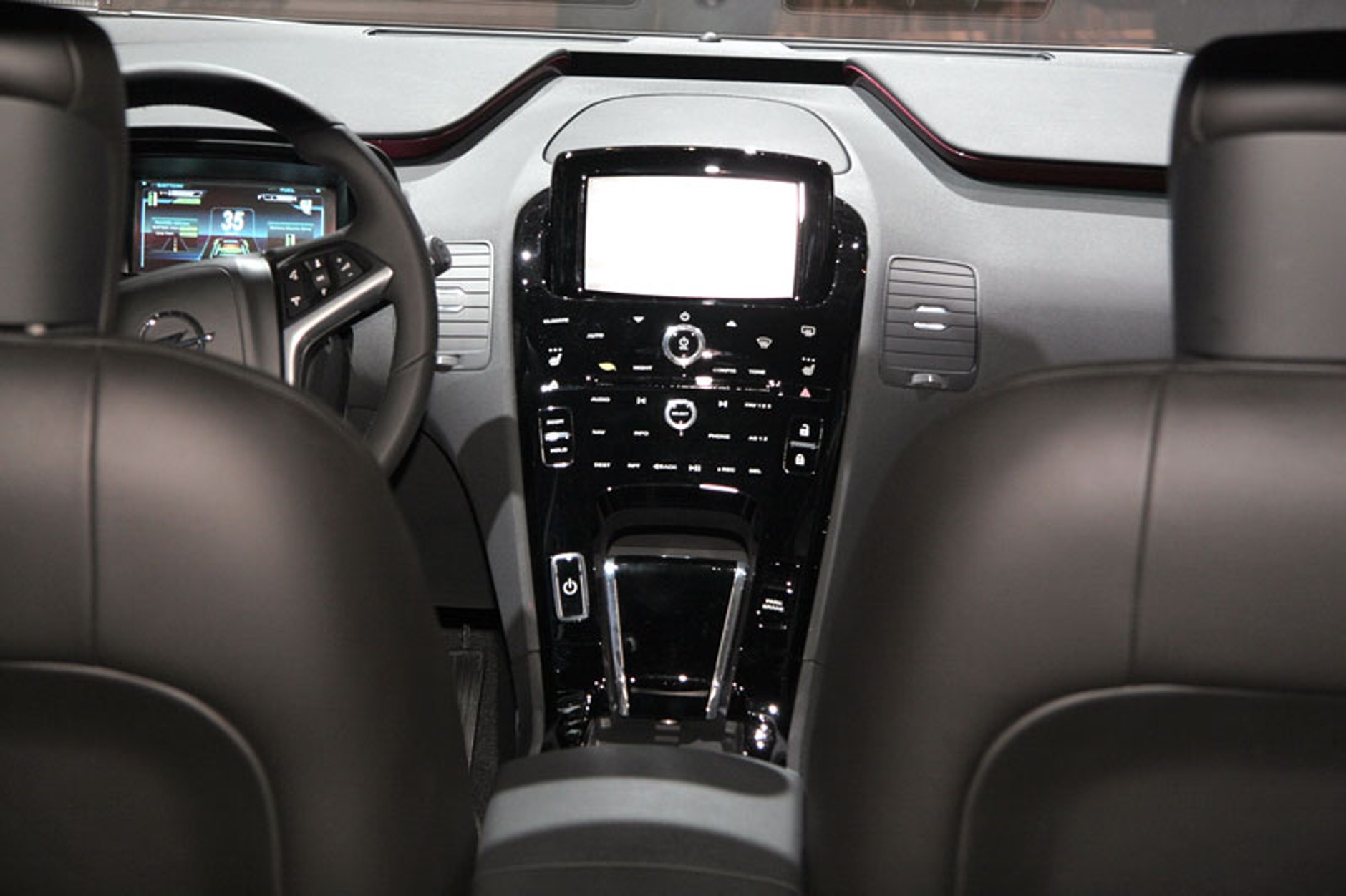 Genewa 2009: Opel Ampera – Volt w europejskim przebraniu