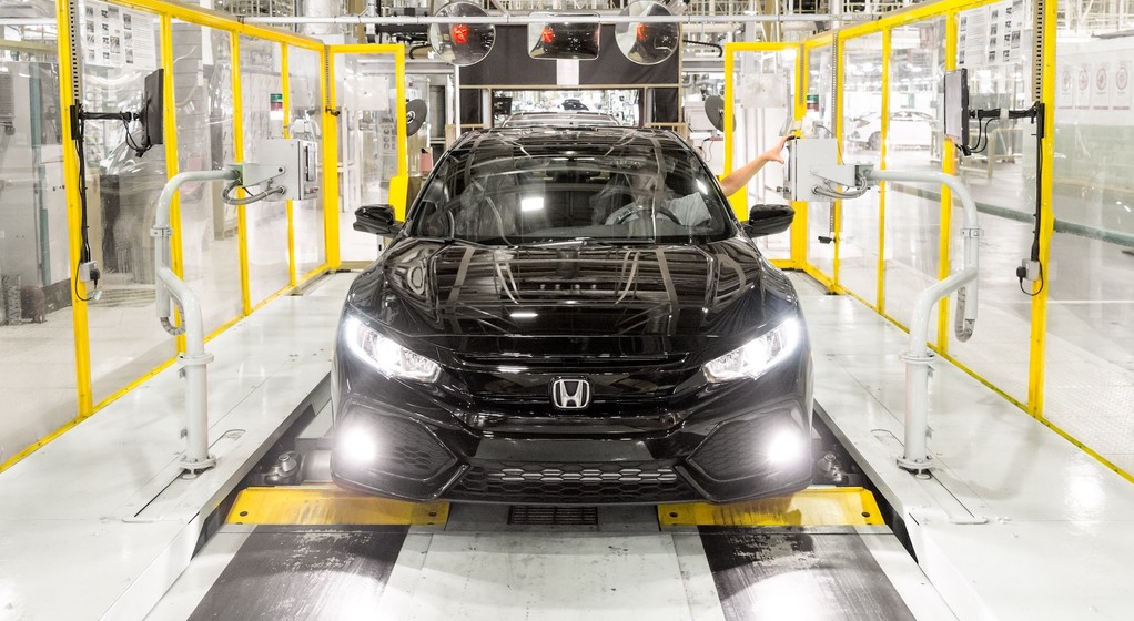 Produkcja Hondy Civic X w Swindon