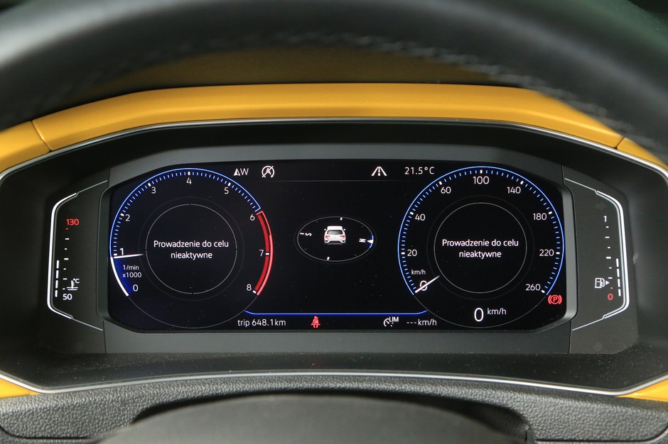 Volkswagen T-Roc 1.5 TSI Advance – alternatywa dla Golfa