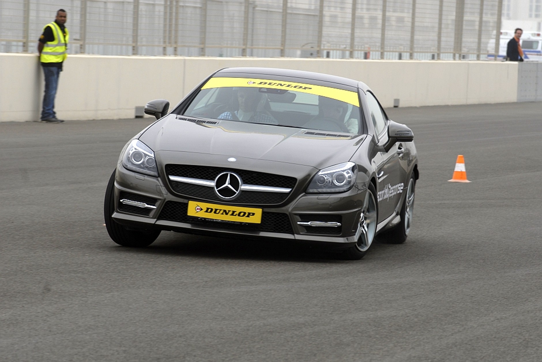 Premiera Dunlop Sport BluResponse