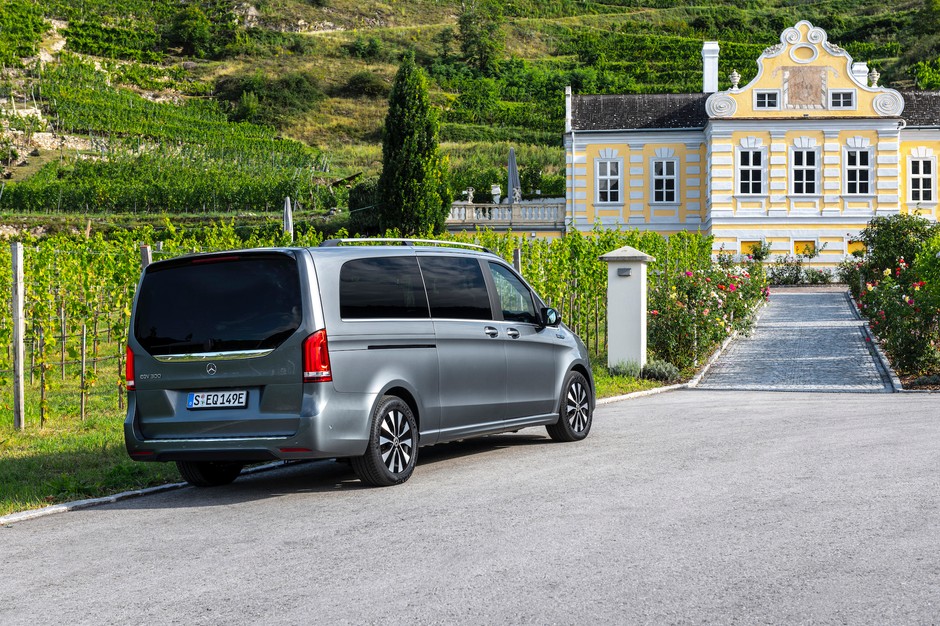 Mercedes EQV 300