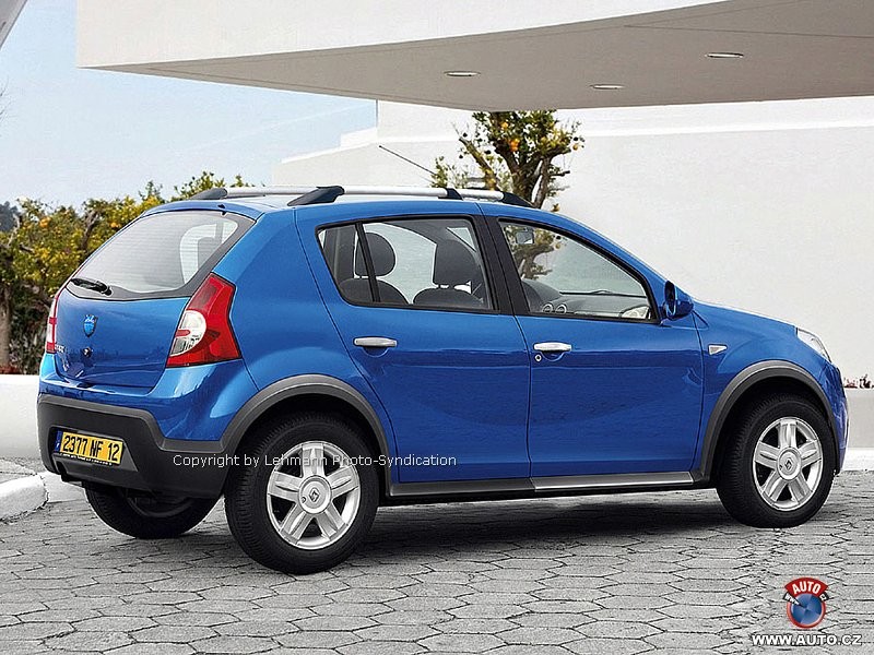 Zdjęcia szpiegowskie: Dacia SUV - tani terenowiec za 11 tys. euro
