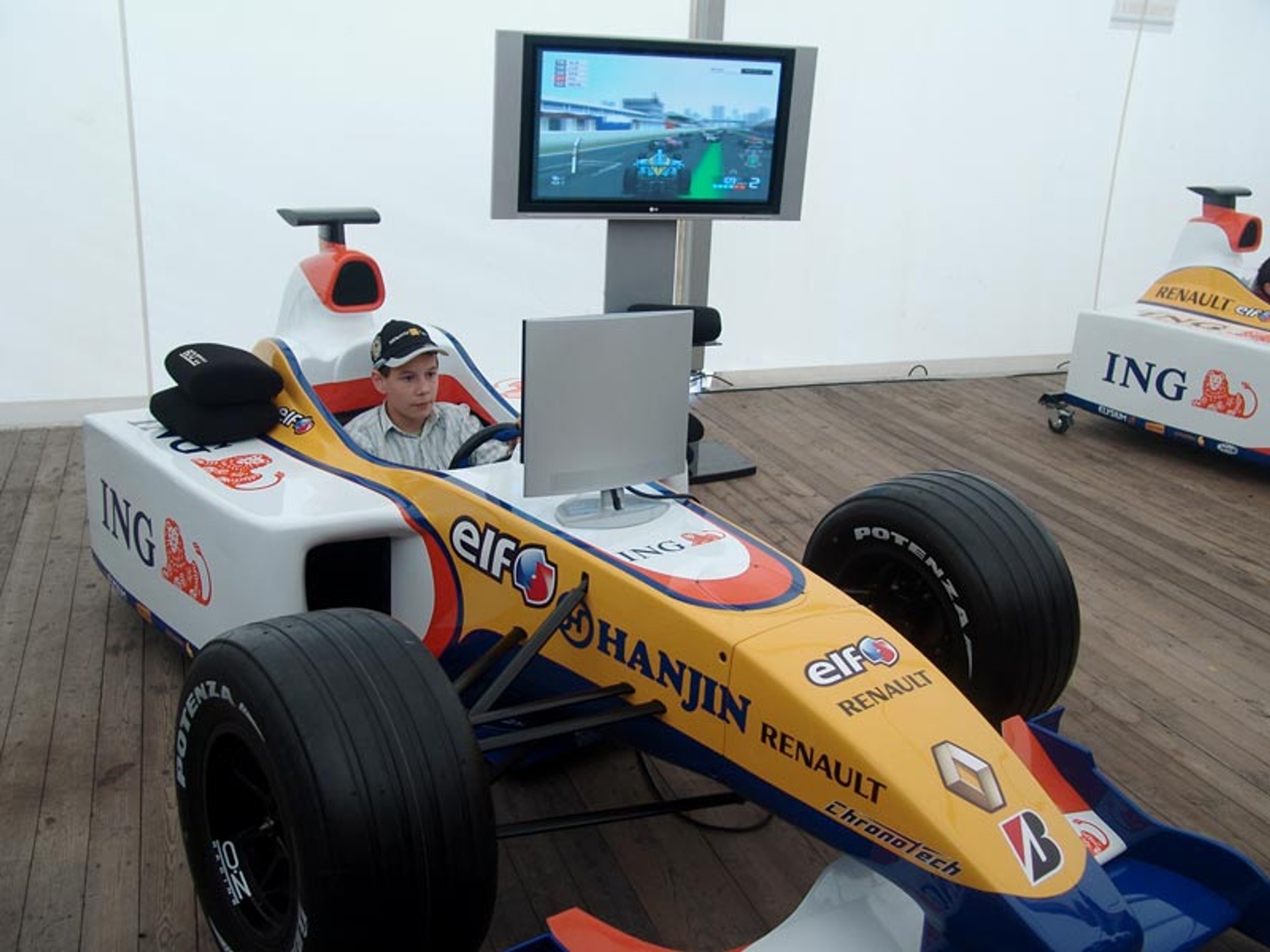 Renault: święto Formuły 1 w Warszawie (fotogaleria)