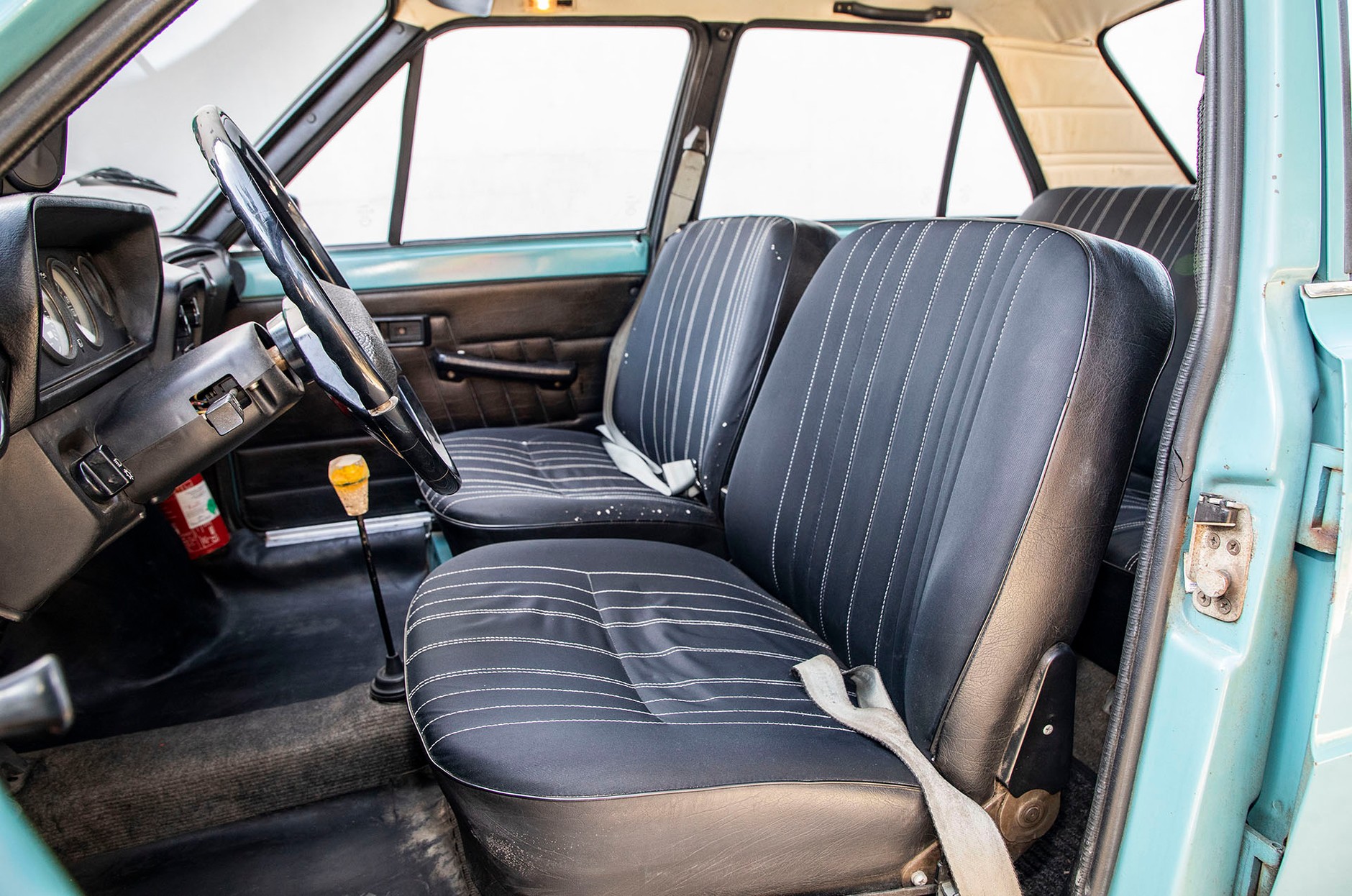 Skoda 105 L kontra Dacia 1300 - niedyskretne uroki wschodu