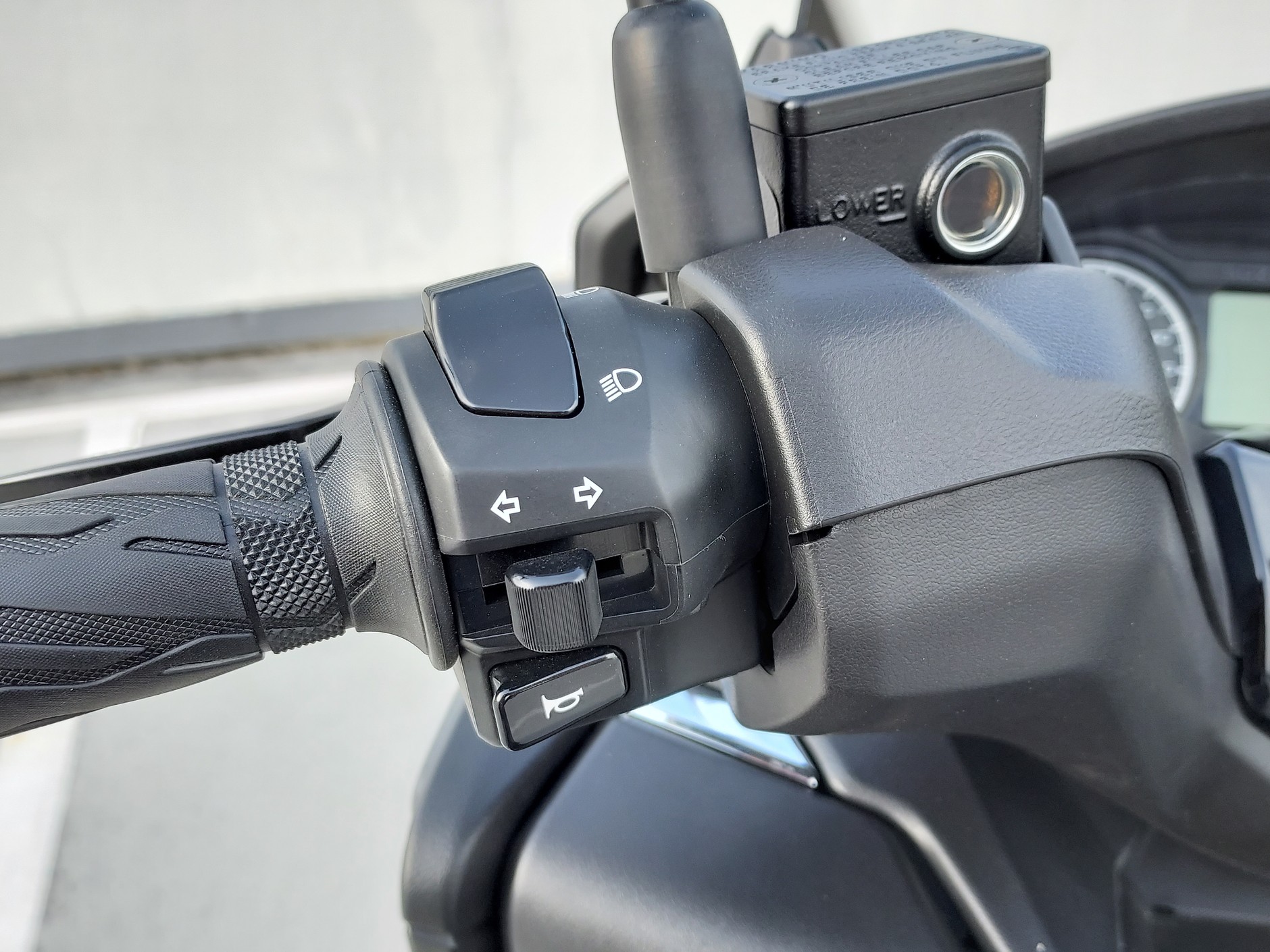 Suzuki Burgman 400 2022