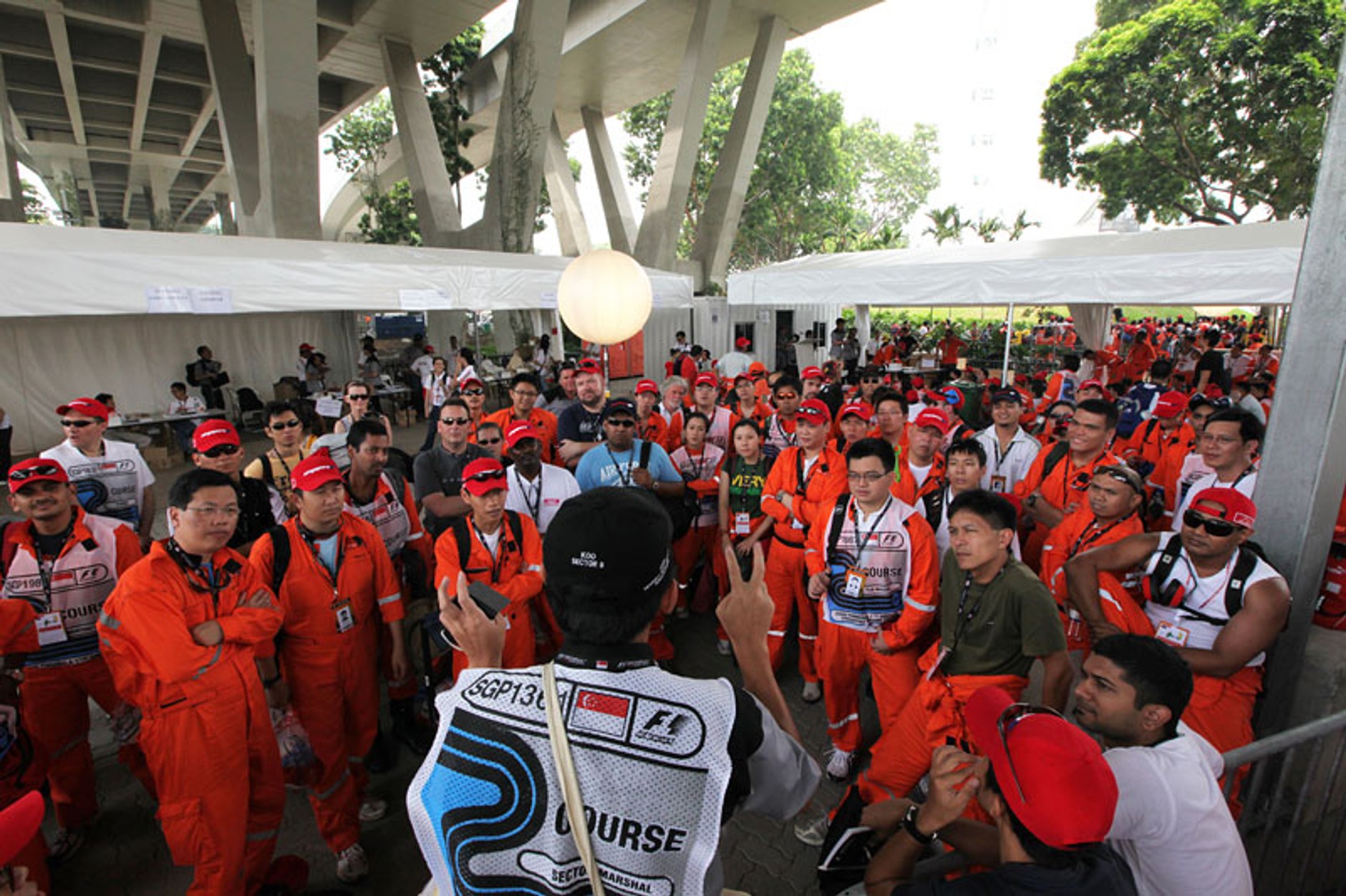 Grand Prix Singapuru 2009: sukces Hamiltona - fotogaleria Jiři Křenek