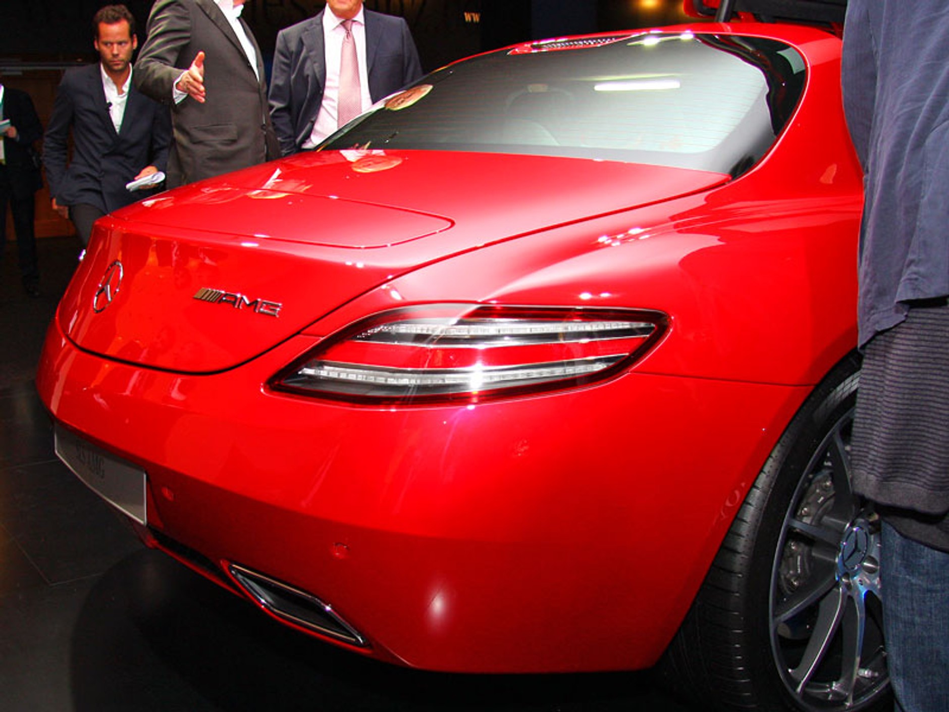 IAA Frankfurt 2009: Mercedes-Benz SLS AMG – Gullwing XXI wieku, pierwsze wrażenia