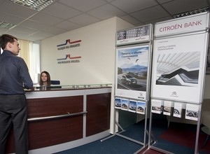 Auto na kredyt. Procenty i raty. Który bank ma najlepszą ofertę?
