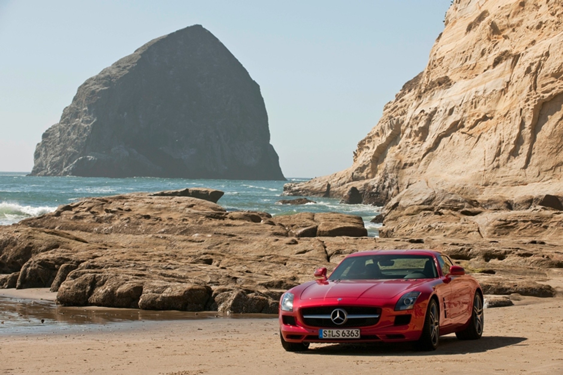 Mercedes SLS AMG w całej okazałaości