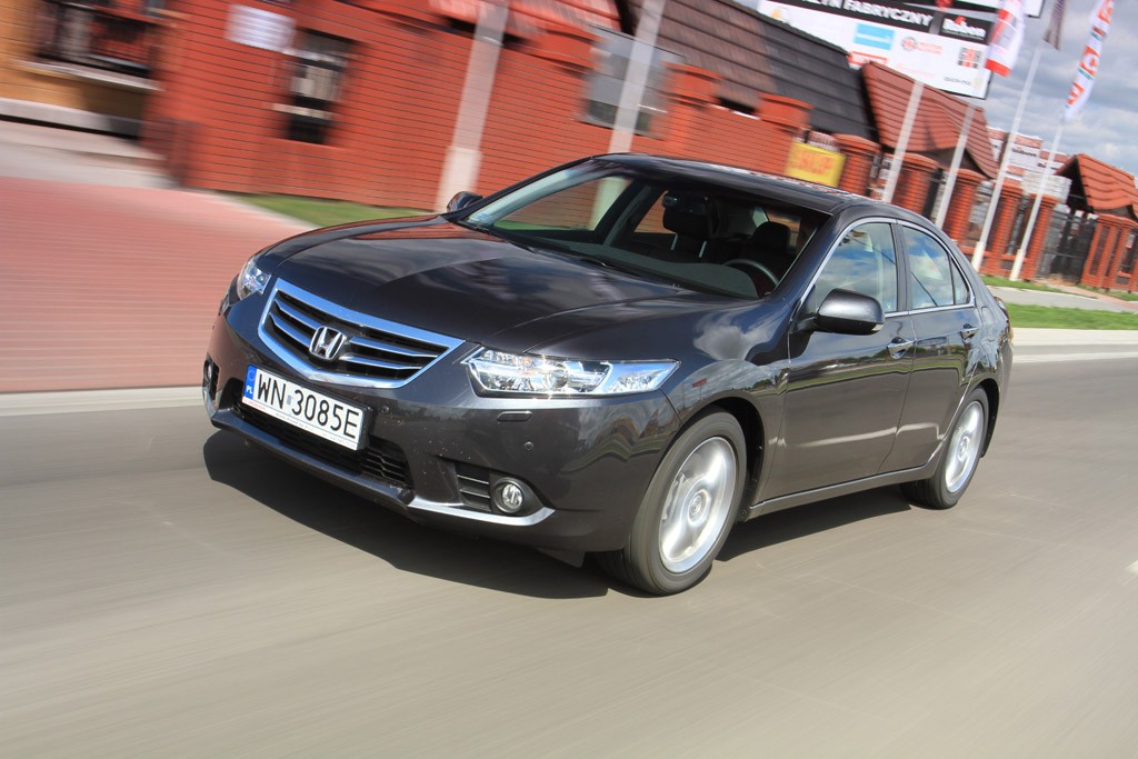 Honda Accord 2.4: na przekór modzie