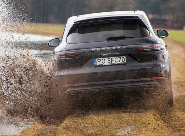 Porsche Cayenne Turbo – czego to on nie potrafi!
