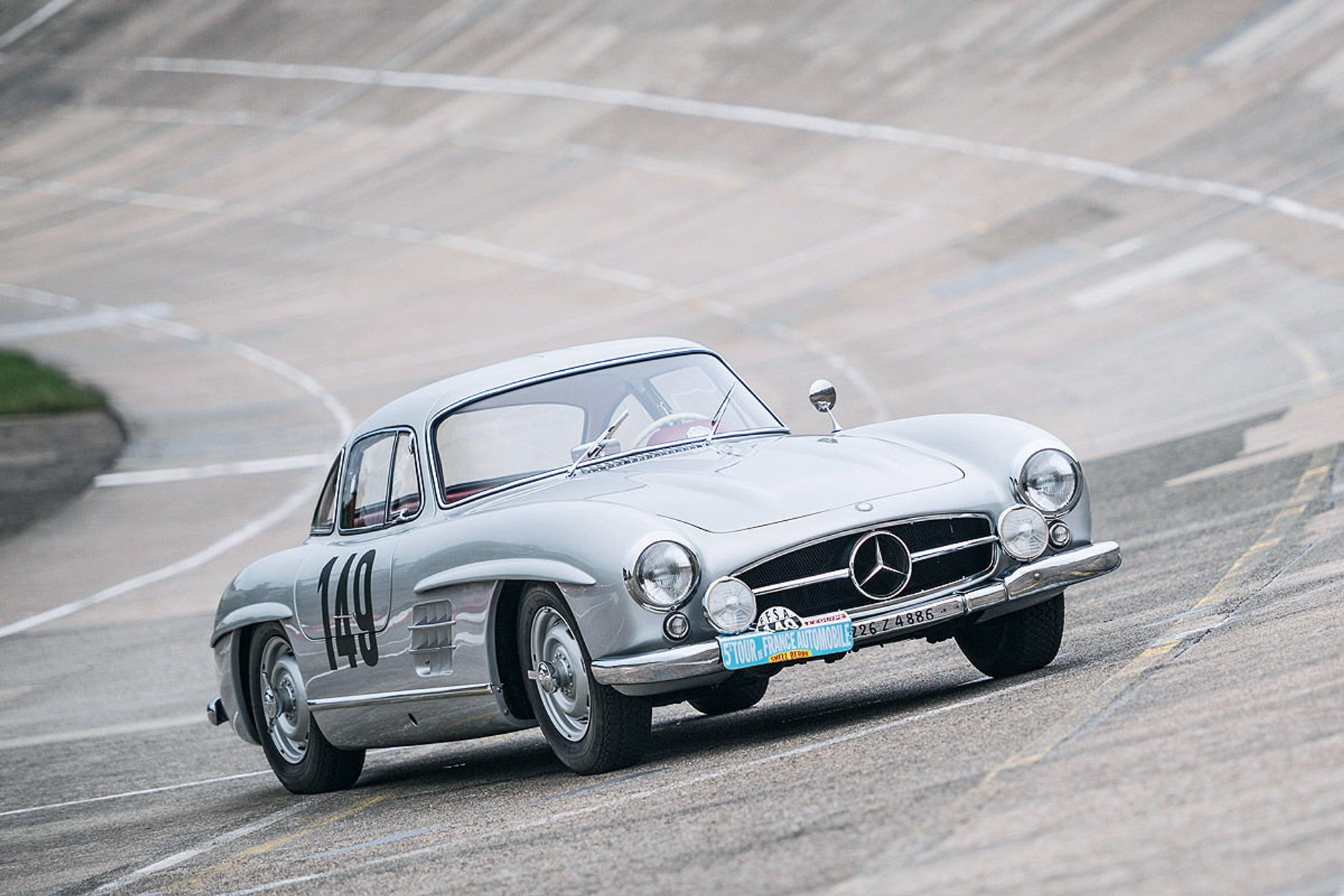 Mercedes 300 SL Gullwing na aukcji w Nowym Jorku