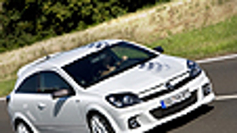 Opel Astra - Nurburgring Edition