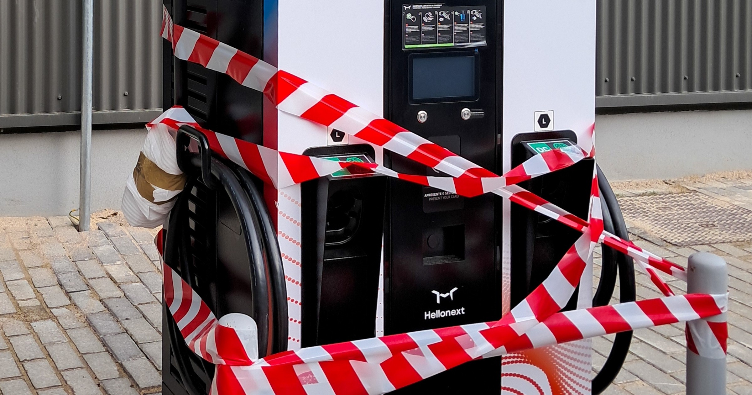 Nieczynna stacja ładowania - zdj. ilustracyjne