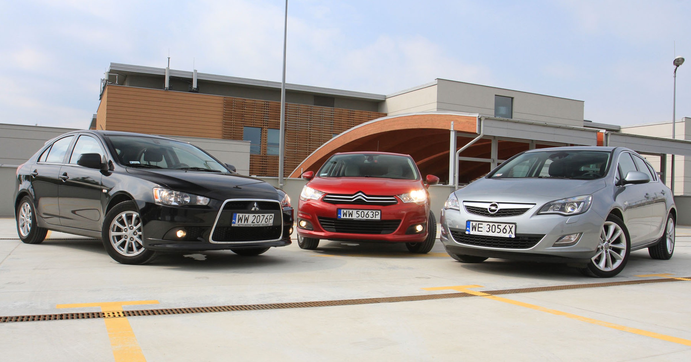 Mitsubishi Lancer kontra Opel Astra i Citroen C4 - który używany kompakt będzie lepszym wyborem?
