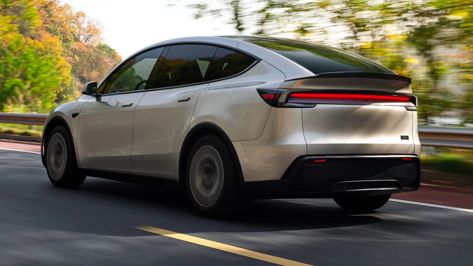 Tesla Model Y L