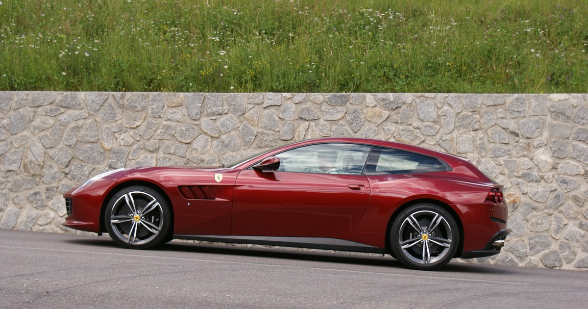 Ferrari GTC4 Lusso