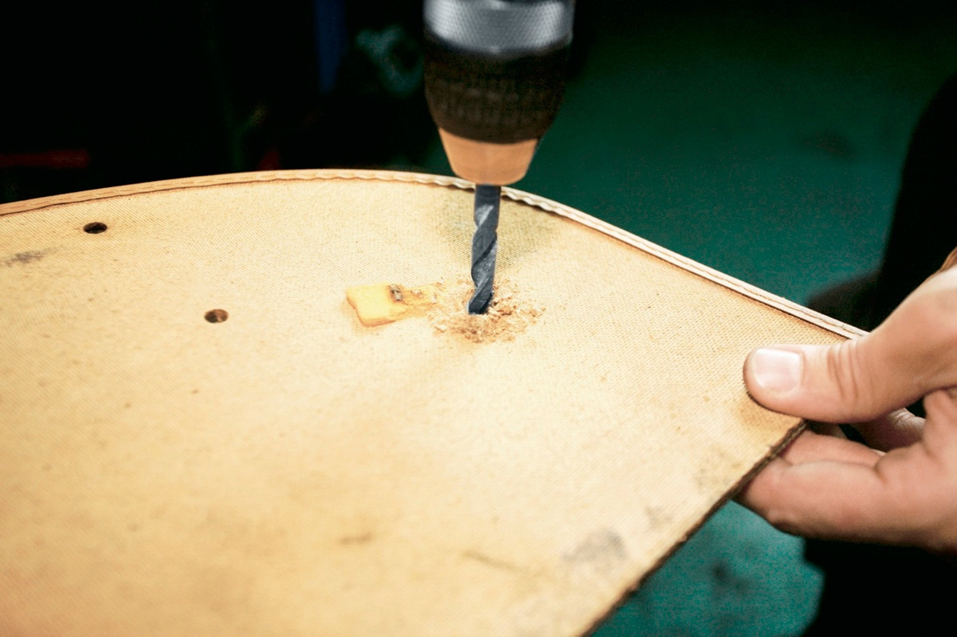 Montaż pasa bezpieczeństwa na tylnych siedzeniach