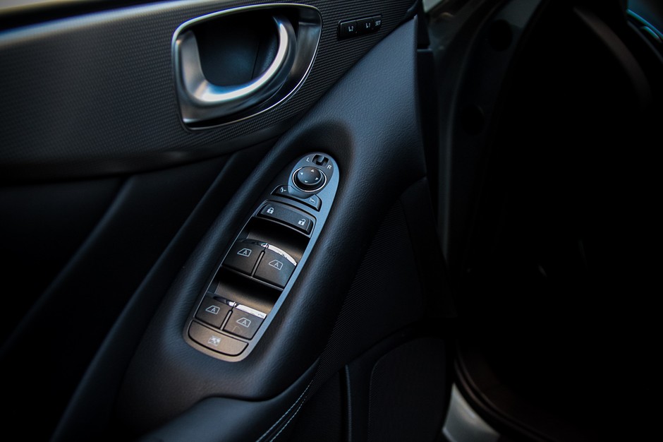 Infiniti Q50