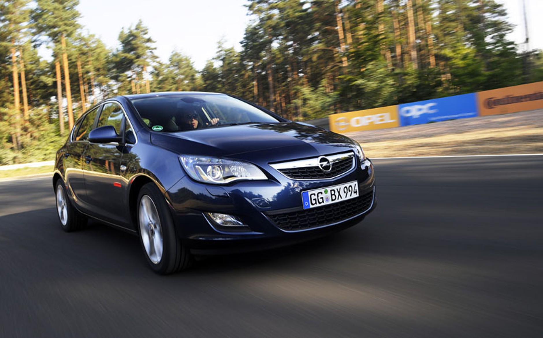 Opel Astra: pierwsze wrażenia z jazdy
